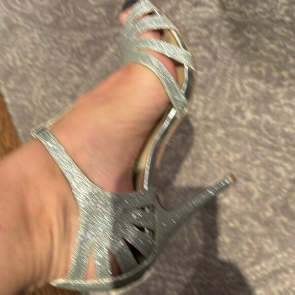 Platform Slides In Cream With Weaved Pattern In 75 - Picture 2 of 9